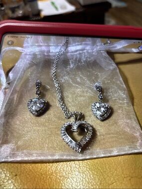 JTV Silver-Tone Heart Necklace and Drop Earrings with Clear Stones